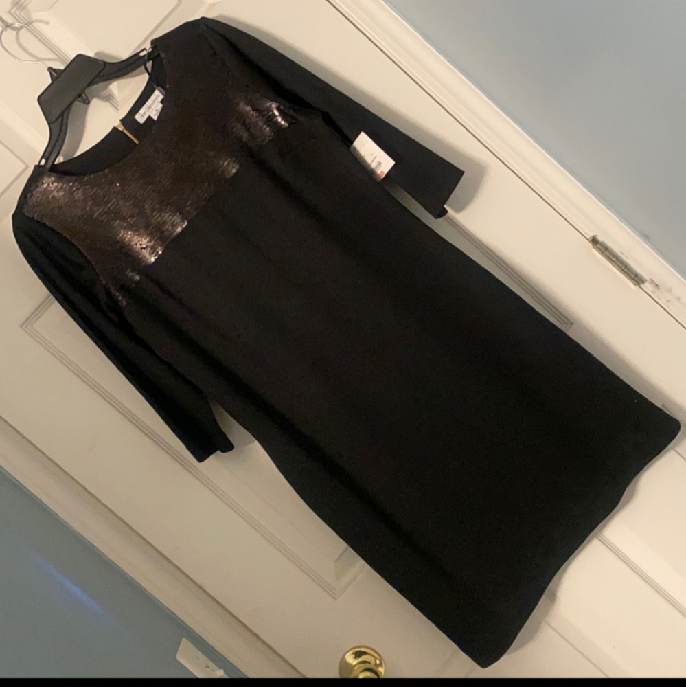 Beautiful black dress - Picture 2 of 6